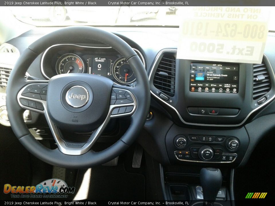 2019 Jeep Cherokee Latitude Plus Bright White / Black Photo #13