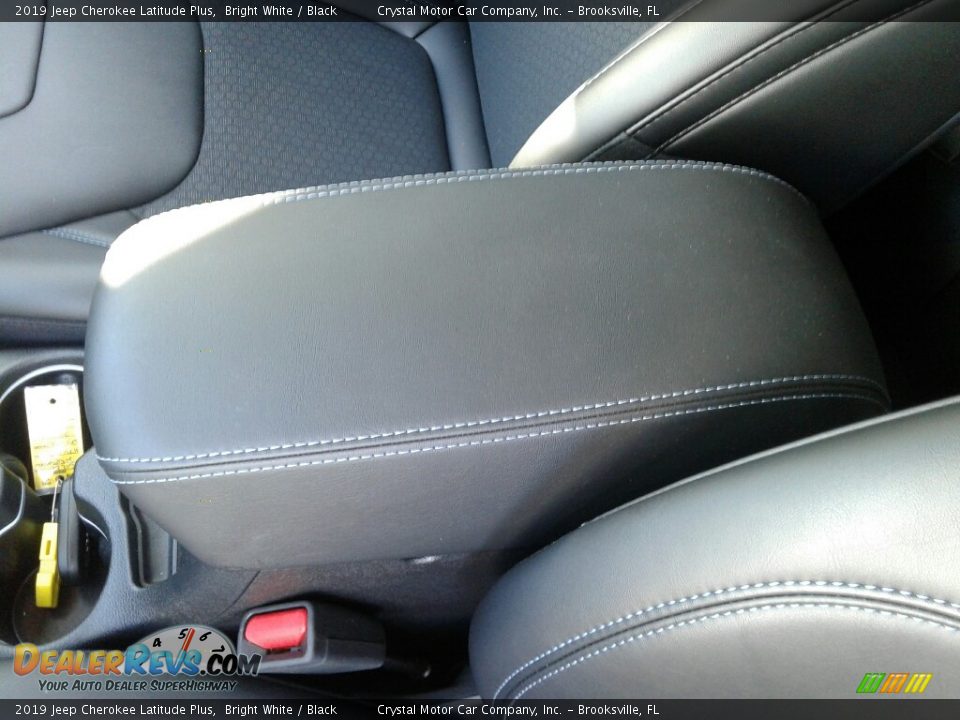 2019 Jeep Cherokee Latitude Plus Bright White / Black Photo #18