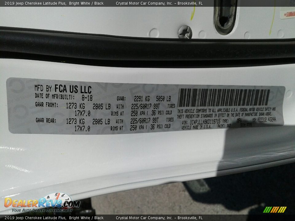 2019 Jeep Cherokee Latitude Plus Bright White / Black Photo #21