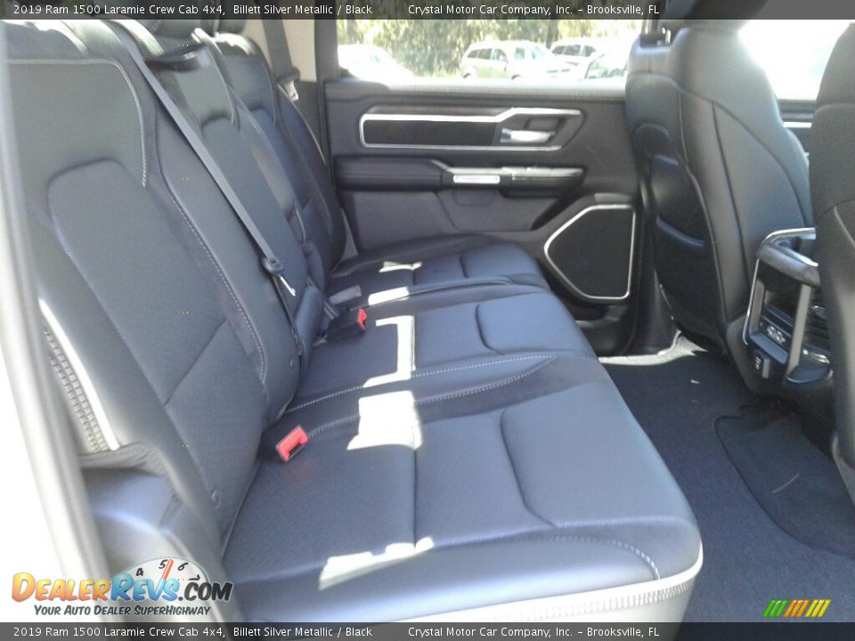 2019 Ram 1500 Laramie Crew Cab 4x4 Billett Silver Metallic / Black Photo #11