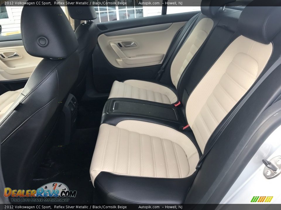 2012 Volkswagen CC Sport Reflex Silver Metallic / Black/Cornsilk Beige Photo #18