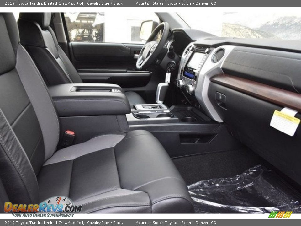 Front Seat of 2019 Toyota Tundra Limited CrewMax 4x4 Photo #12