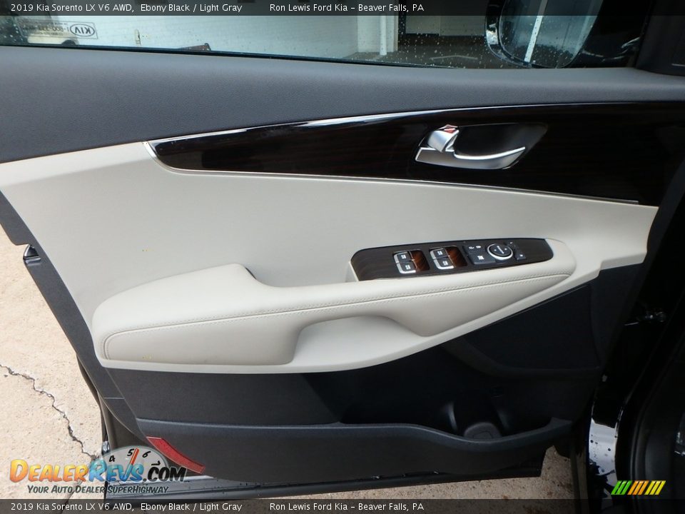 2019 Kia Sorento LX V6 AWD Ebony Black / Light Gray Photo #14