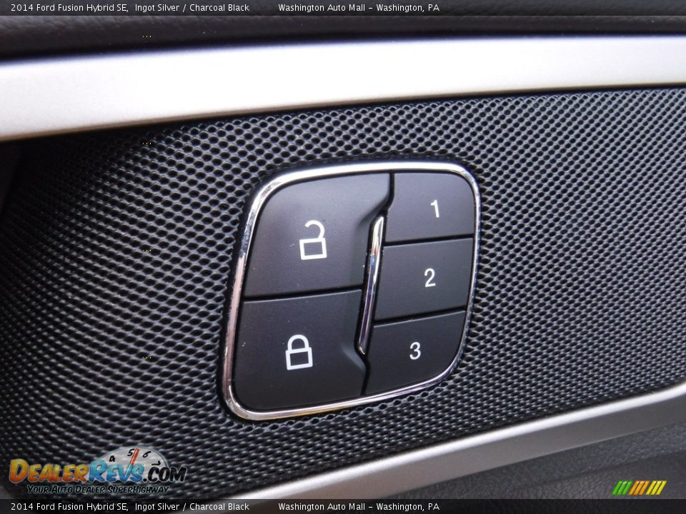 2014 Ford Fusion Hybrid SE Ingot Silver / Charcoal Black Photo #12