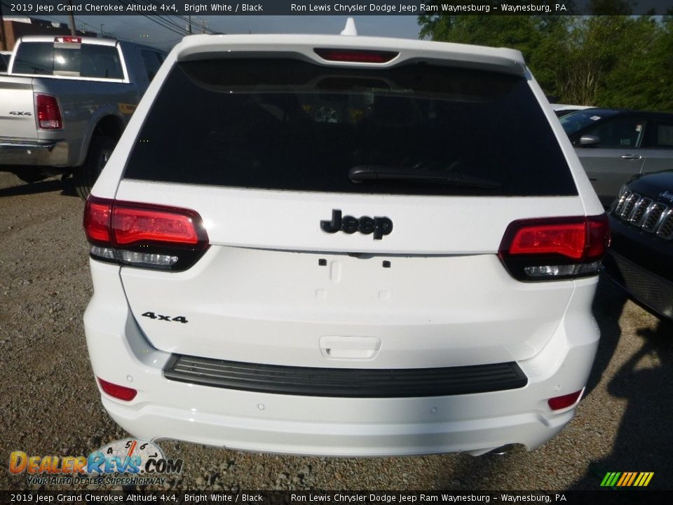 2019 Jeep Grand Cherokee Altitude 4x4 Bright White / Black Photo #6