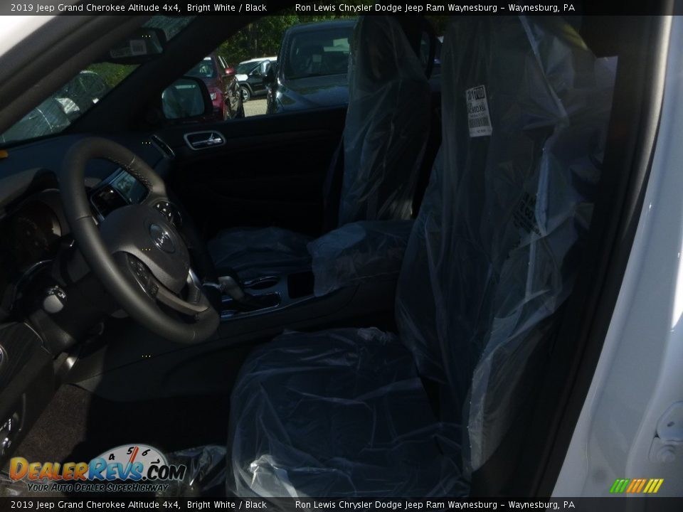 2019 Jeep Grand Cherokee Altitude 4x4 Bright White / Black Photo #16