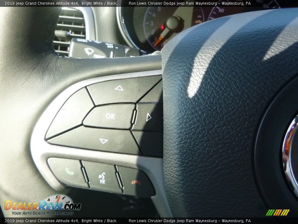 2019 Jeep Grand Cherokee Altitude 4x4 Bright White / Black Photo #19