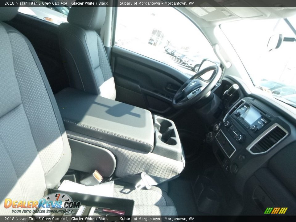 2018 Nissan Titan S Crew Cab 4x4 Glacier White / Black Photo #9