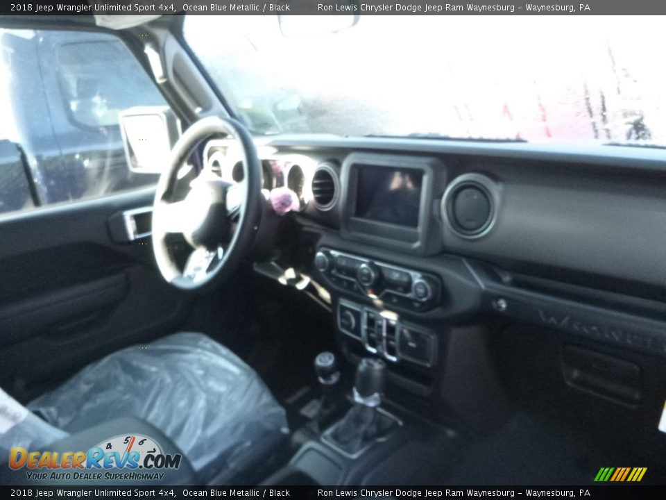2018 Jeep Wrangler Unlimited Sport 4x4 Ocean Blue Metallic / Black Photo #10