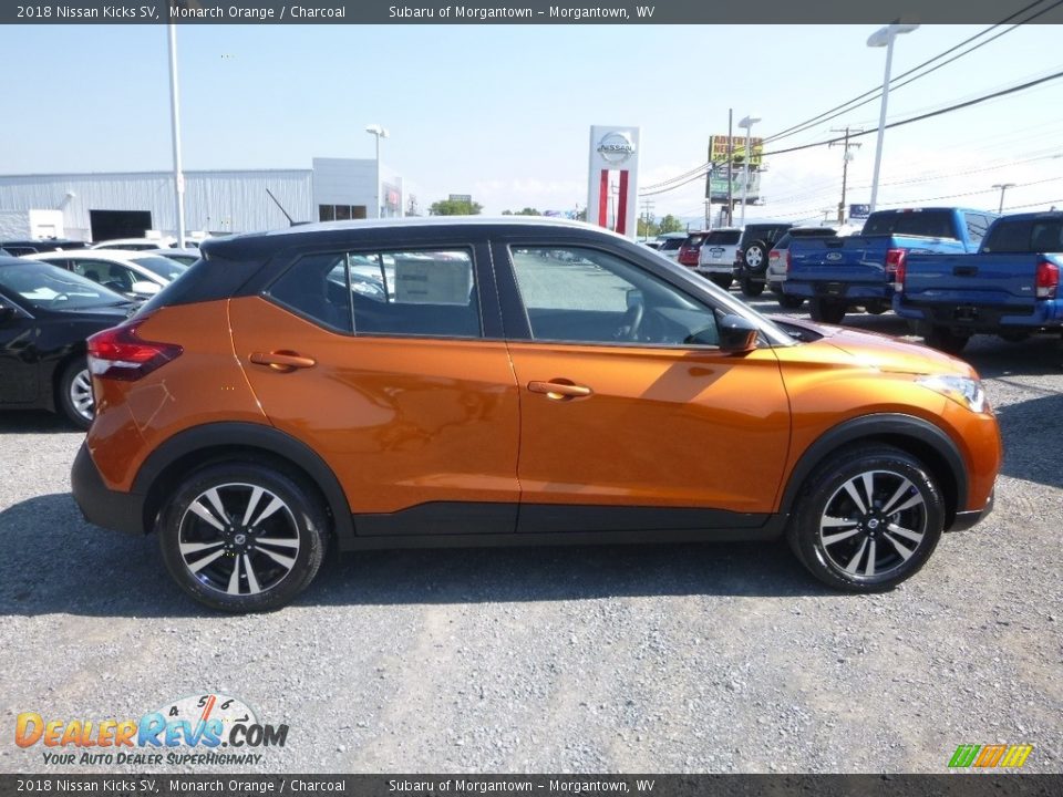2018 Nissan Kicks SV Monarch Orange / Charcoal Photo #3