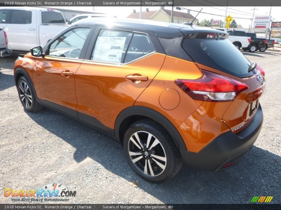 2018 Nissan Kicks SV Monarch Orange / Charcoal Photo #6