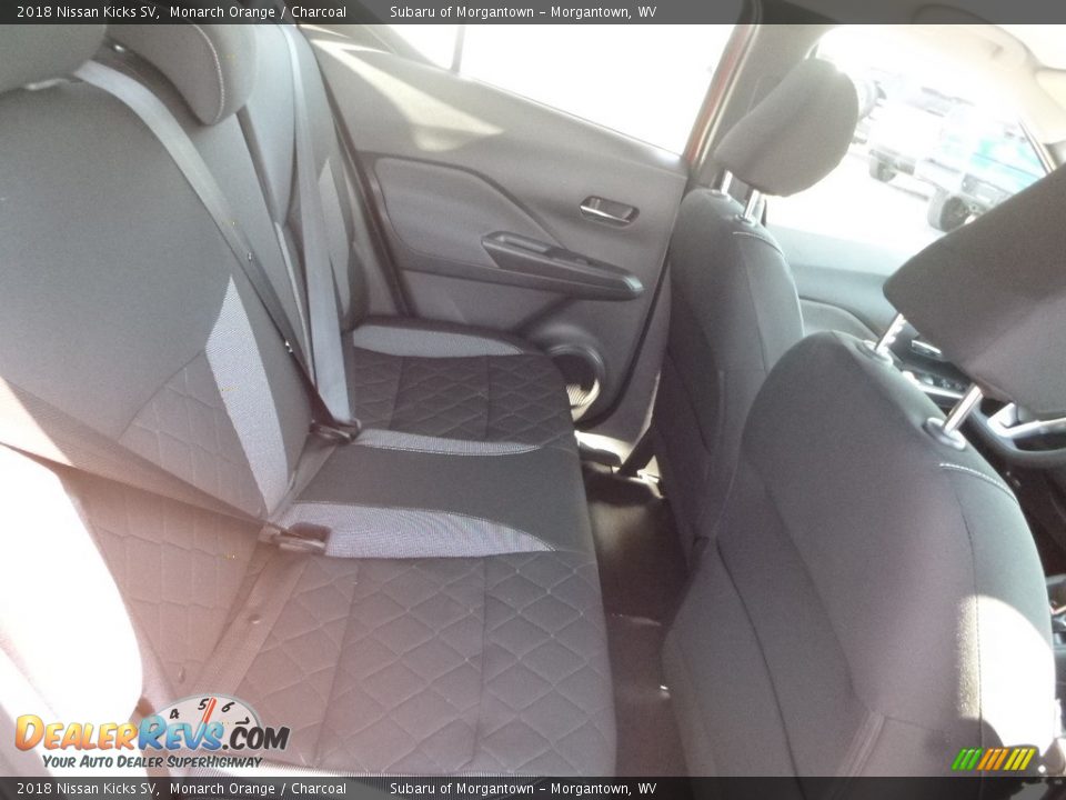 2018 Nissan Kicks SV Monarch Orange / Charcoal Photo #12