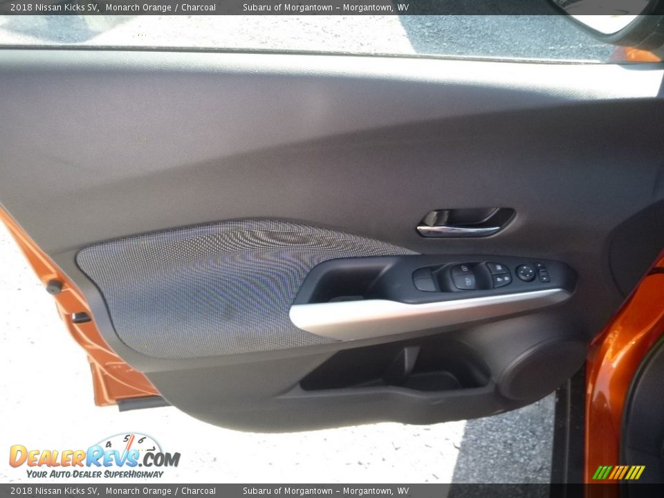 2018 Nissan Kicks SV Monarch Orange / Charcoal Photo #13
