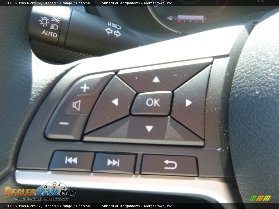 2018 Nissan Kicks SV Monarch Orange / Charcoal Photo #19