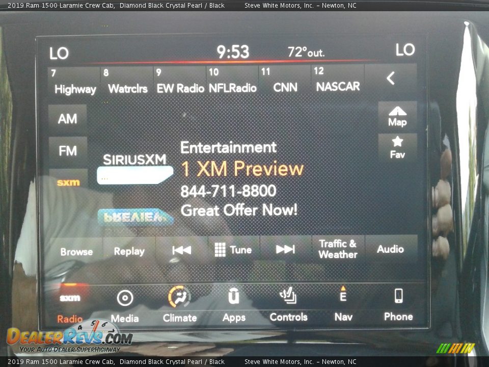 2019 Ram 1500 Laramie Crew Cab Diamond Black Crystal Pearl / Black Photo #24