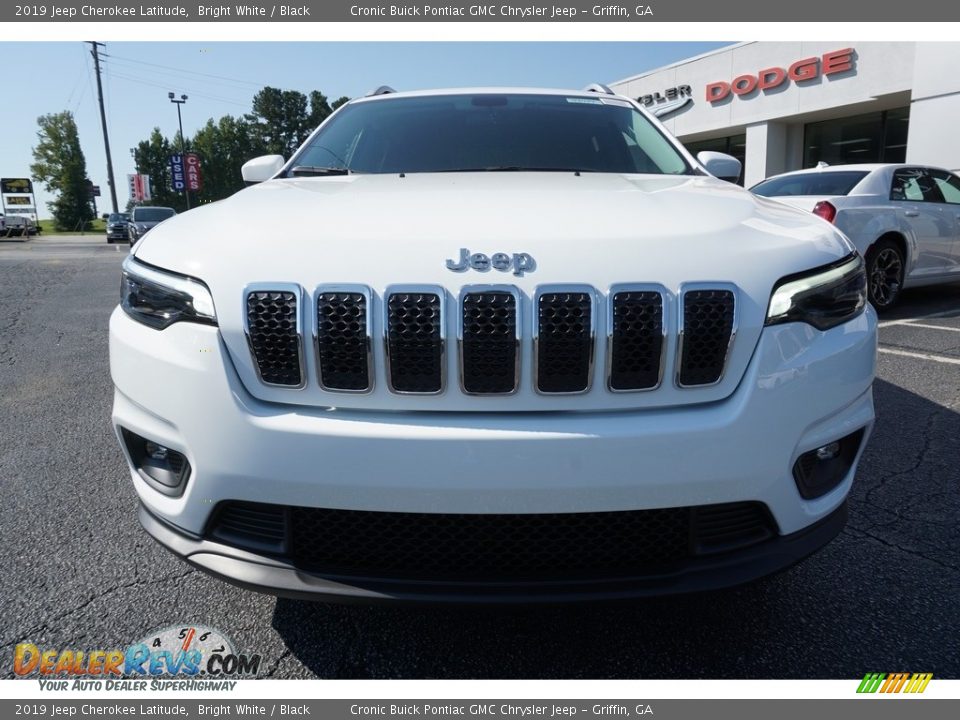 2019 Jeep Cherokee Latitude Bright White / Black Photo #2