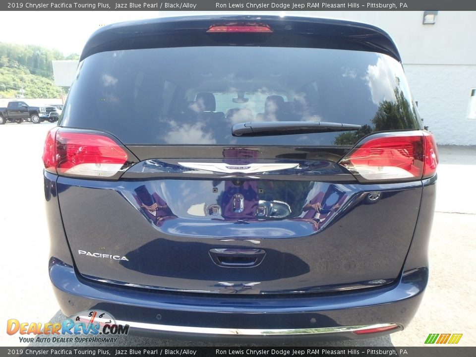 2019 Chrysler Pacifica Touring Plus Jazz Blue Pearl / Black/Alloy Photo #4