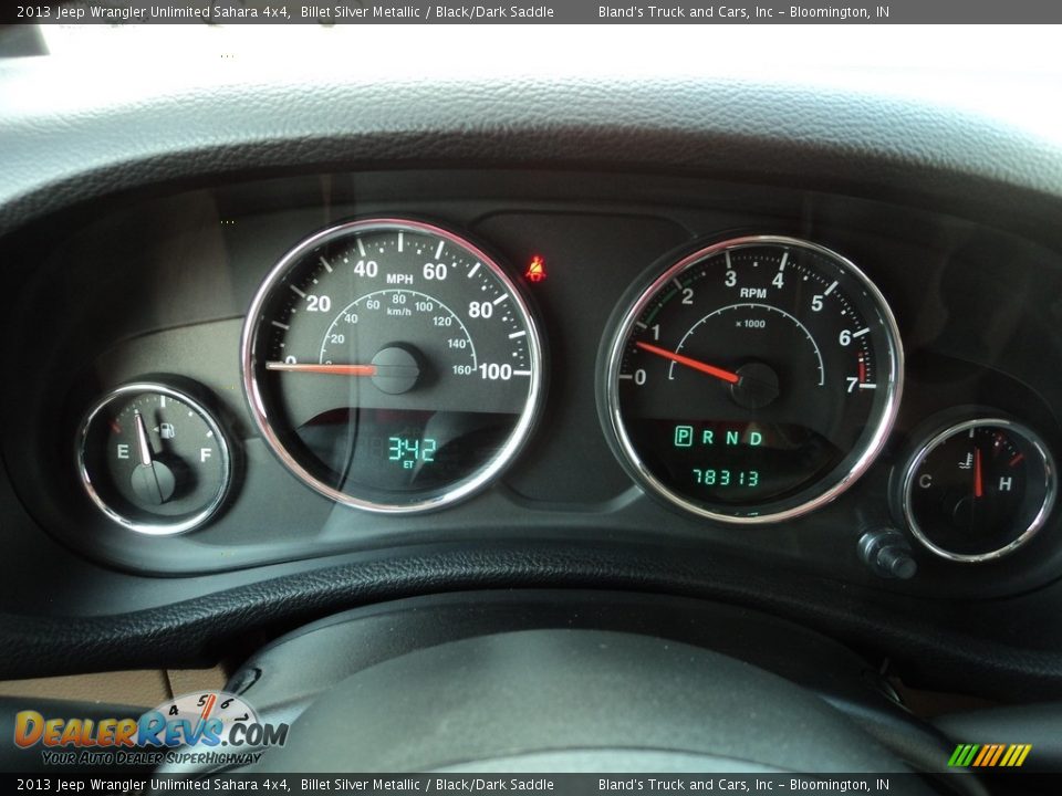 2013 Jeep Wrangler Unlimited Sahara 4x4 Billet Silver Metallic / Black/Dark Saddle Photo #16