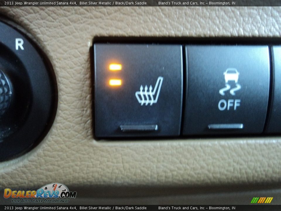 2013 Jeep Wrangler Unlimited Sahara 4x4 Billet Silver Metallic / Black/Dark Saddle Photo #24