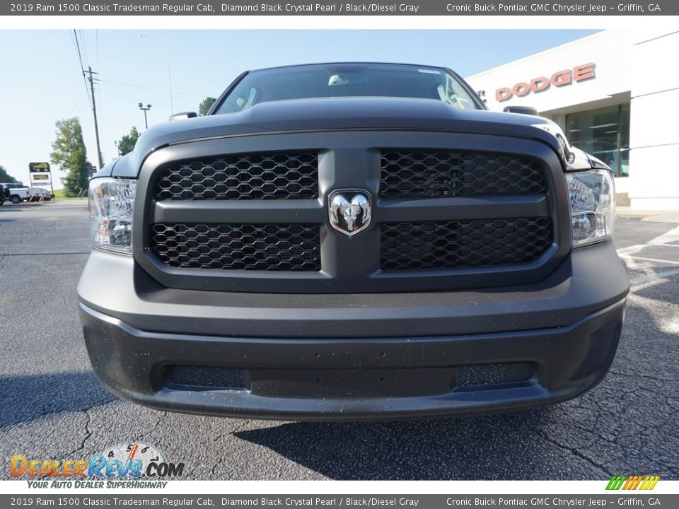 2019 Ram 1500 Classic Tradesman Regular Cab Diamond Black Crystal Pearl / Black/Diesel Gray Photo #2