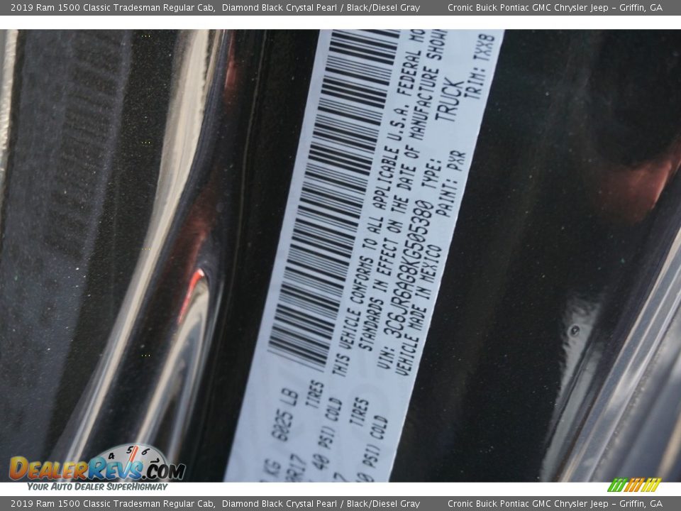 2019 Ram 1500 Classic Tradesman Regular Cab Diamond Black Crystal Pearl / Black/Diesel Gray Photo #14