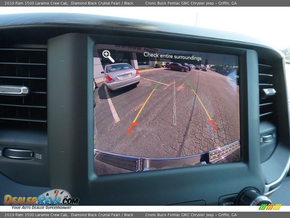 2019 Ram 1500 Laramie Crew Cab Diamond Black Crystal Pearl / Black Photo #6
