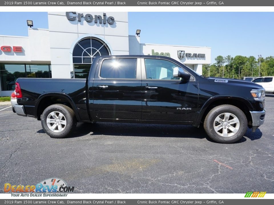 2019 Ram 1500 Laramie Crew Cab Diamond Black Crystal Pearl / Black Photo #10