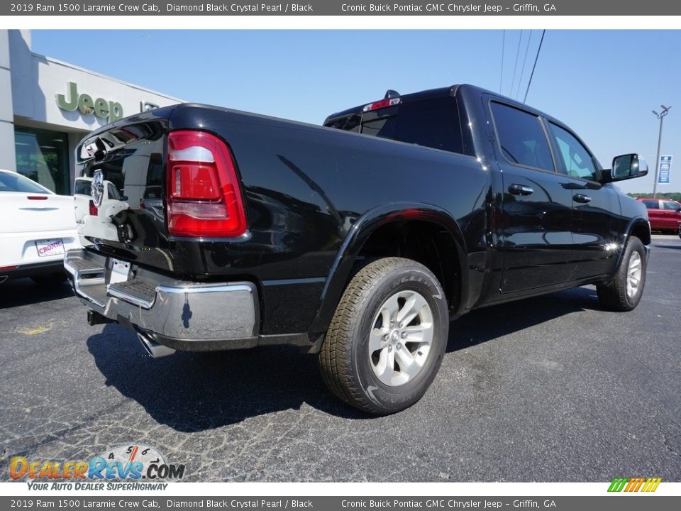 2019 Ram 1500 Laramie Crew Cab Diamond Black Crystal Pearl / Black Photo #11