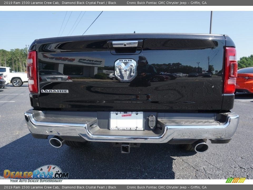 2019 Ram 1500 Laramie Crew Cab Diamond Black Crystal Pearl / Black Photo #12