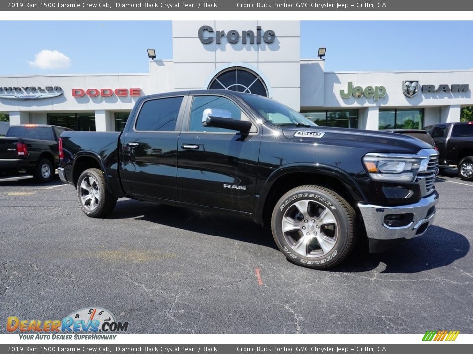 2019 Ram 1500 Laramie Crew Cab Diamond Black Crystal Pearl / Black Photo #1