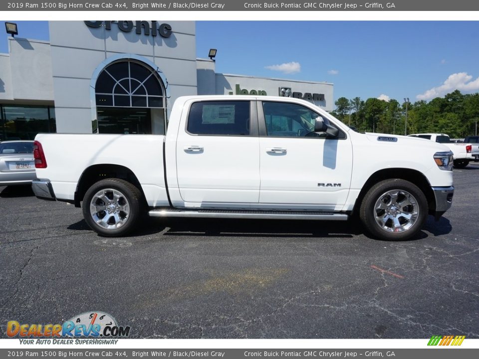 2019 Ram 1500 Big Horn Crew Cab 4x4 Bright White / Black/Diesel Gray Photo #11