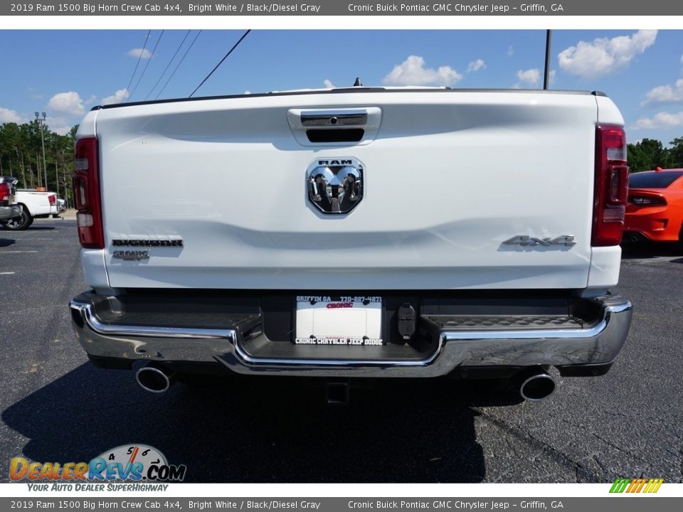 2019 Ram 1500 Big Horn Crew Cab 4x4 Bright White / Black/Diesel Gray Photo #13