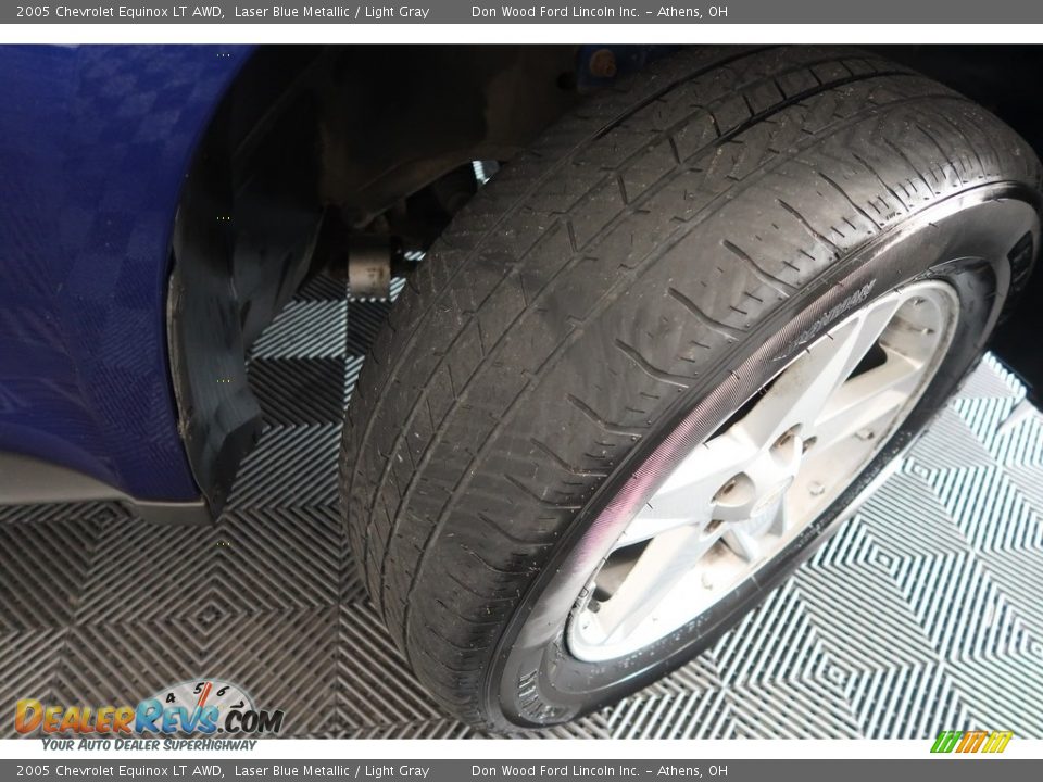 2005 Chevrolet Equinox LT AWD Laser Blue Metallic / Light Gray Photo #26