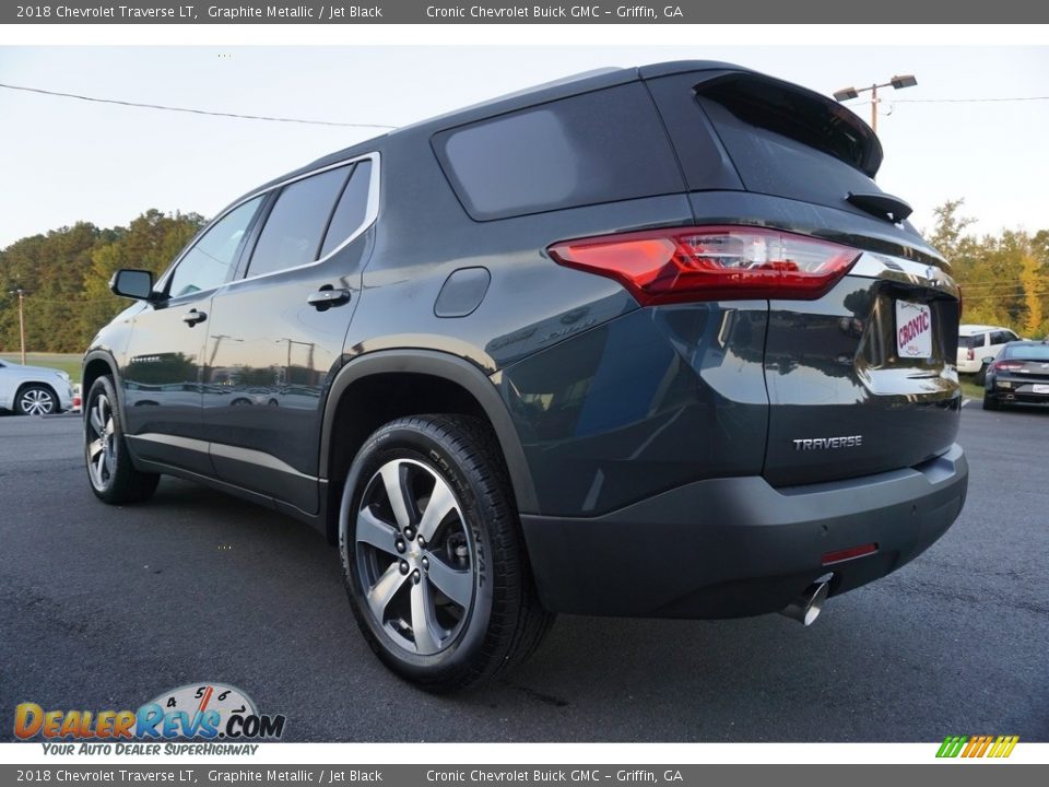 2018 Chevrolet Traverse LT Graphite Metallic / Jet Black Photo #12