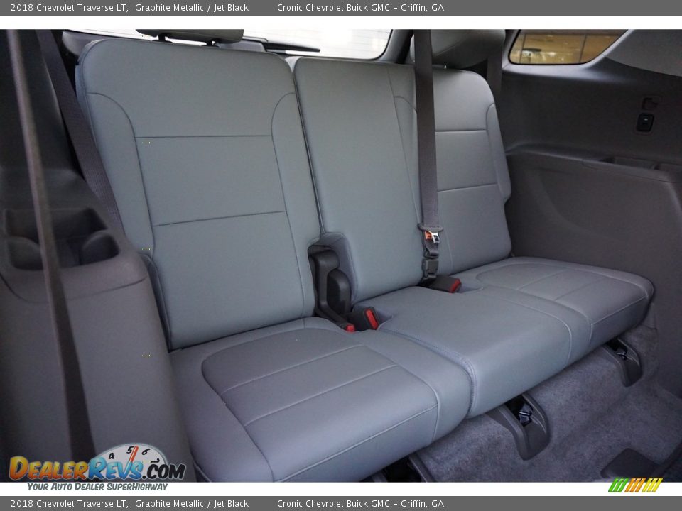 2018 Chevrolet Traverse LT Graphite Metallic / Jet Black Photo #18