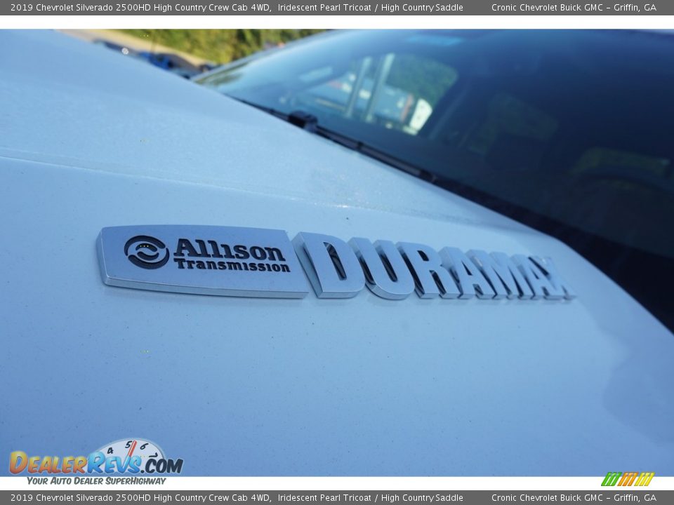 2019 Chevrolet Silverado 2500HD High Country Crew Cab 4WD Iridescent Pearl Tricoat / High Country Saddle Photo #9
