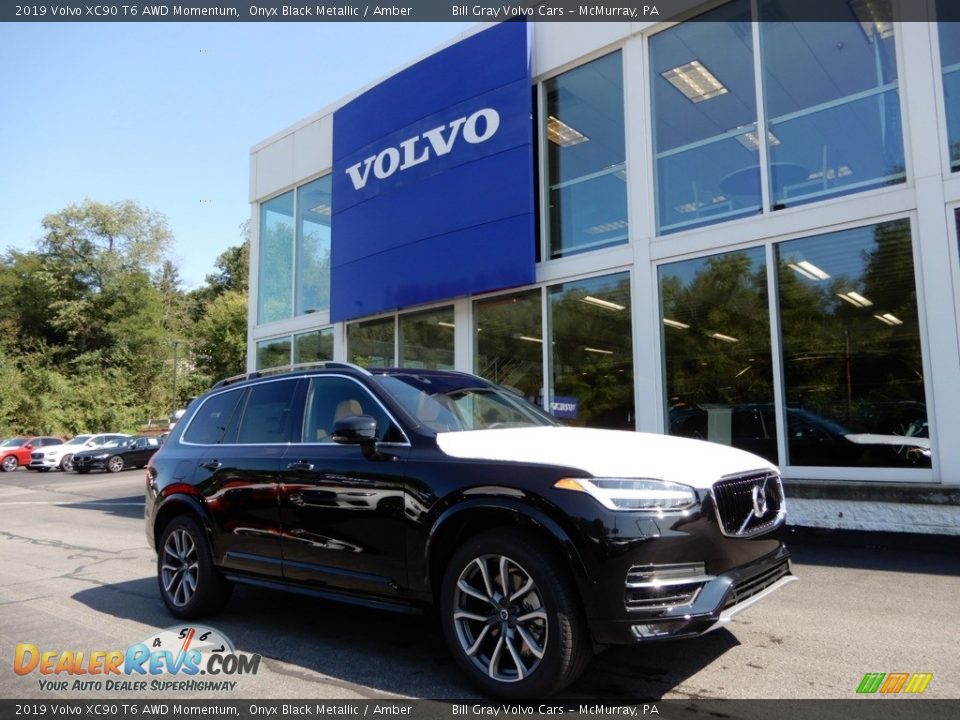 2019 Volvo XC90 T6 AWD Momentum Onyx Black Metallic / Amber Photo #1