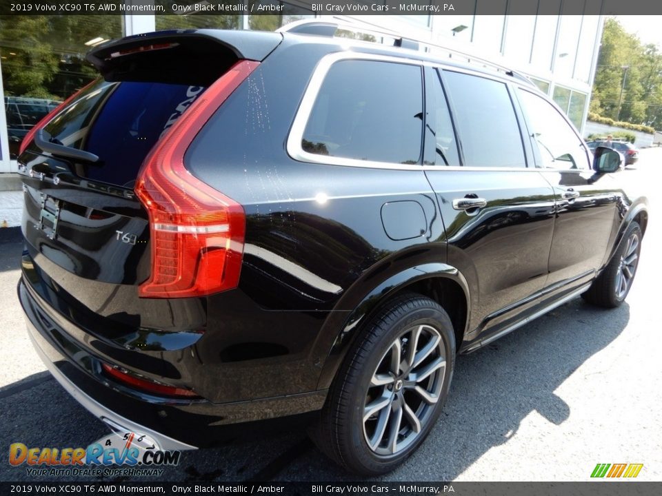 2019 Volvo XC90 T6 AWD Momentum Onyx Black Metallic / Amber Photo #2