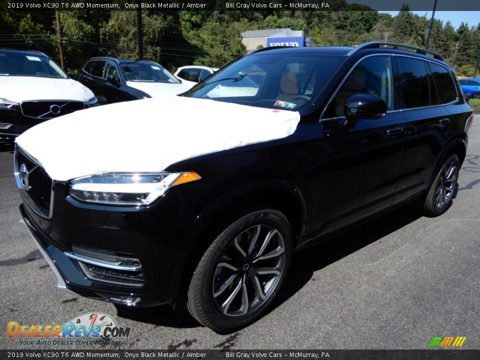 2019 Volvo XC90 T6 AWD Momentum Onyx Black Metallic / Amber Photo #5