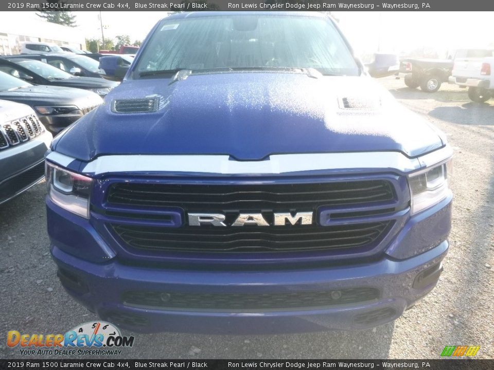 2019 Ram 1500 Laramie Crew Cab 4x4 Blue Streak Pearl / Black Photo #10