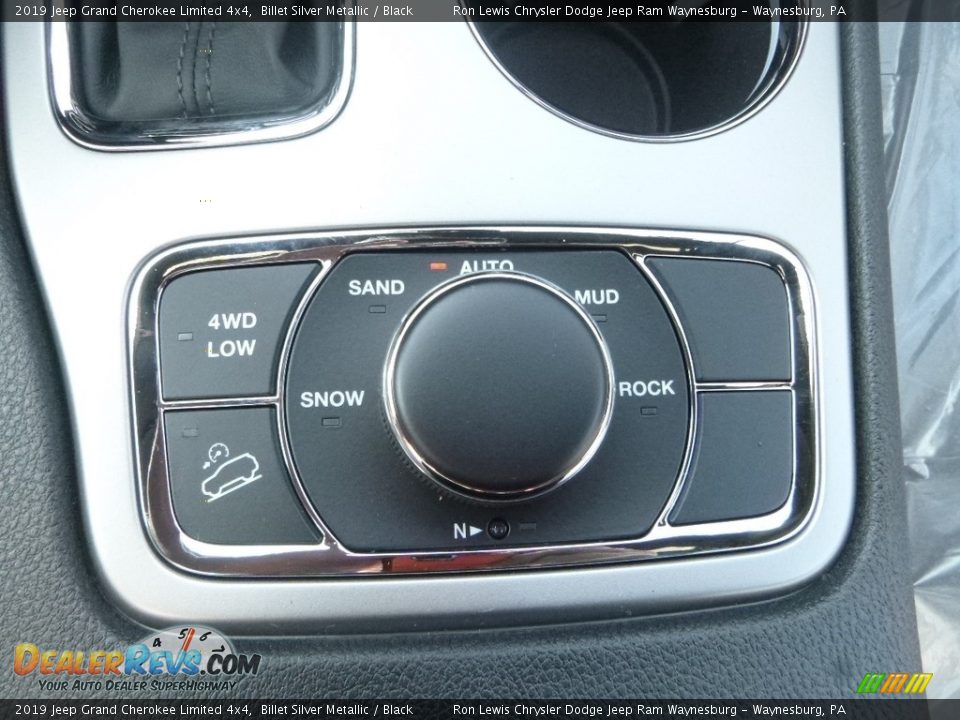 2019 Jeep Grand Cherokee Limited 4x4 Billet Silver Metallic / Black Photo #16