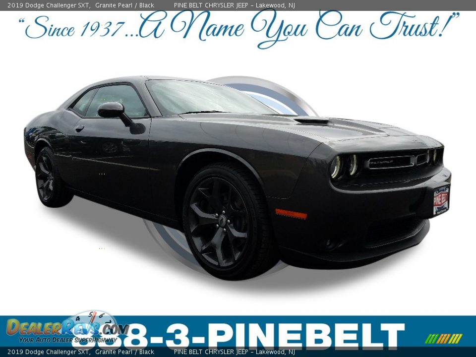 2019 Dodge Challenger SXT Granite Pearl / Black Photo #1