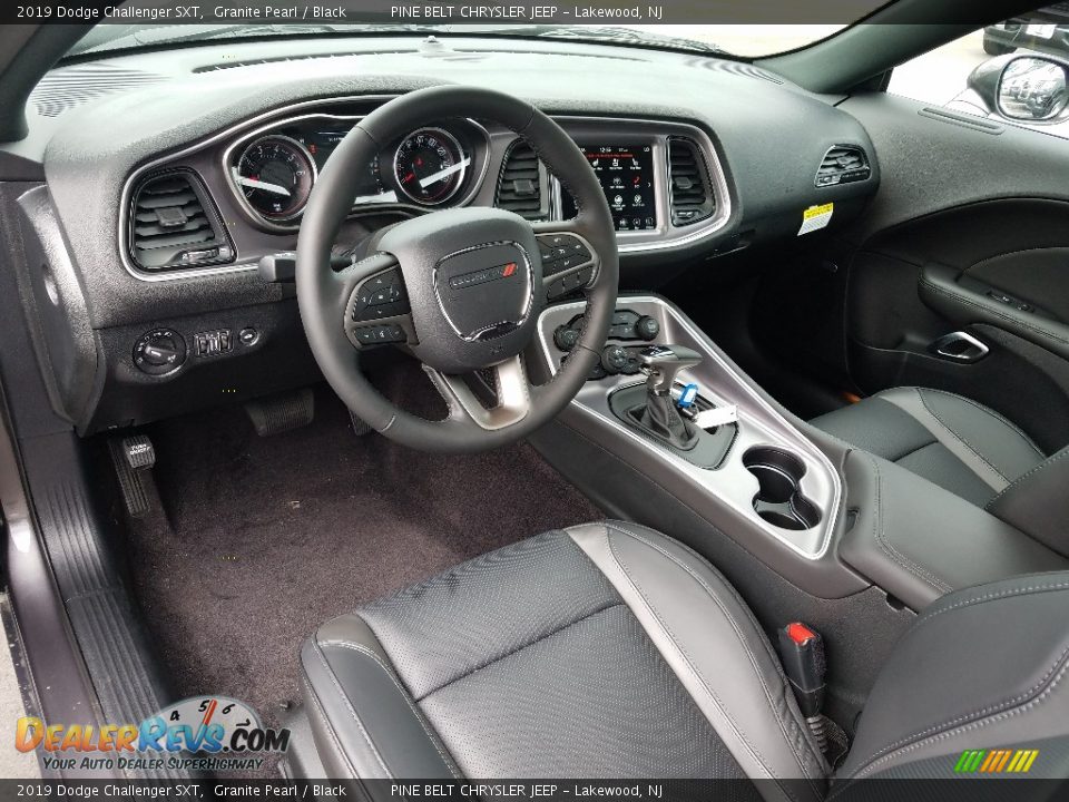 Black Interior - 2019 Dodge Challenger SXT Photo #7