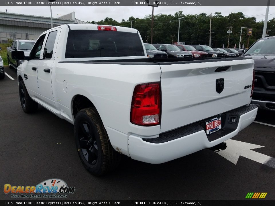 2019 Ram 1500 Classic Express Quad Cab 4x4 Bright White / Black Photo #4