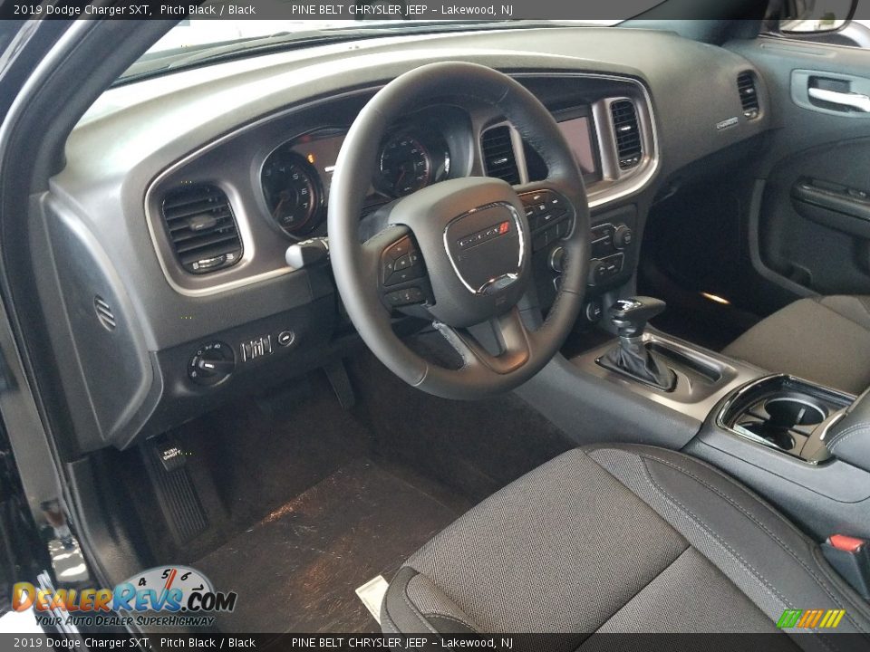 Front Seat of 2019 Dodge Charger SXT Photo #7