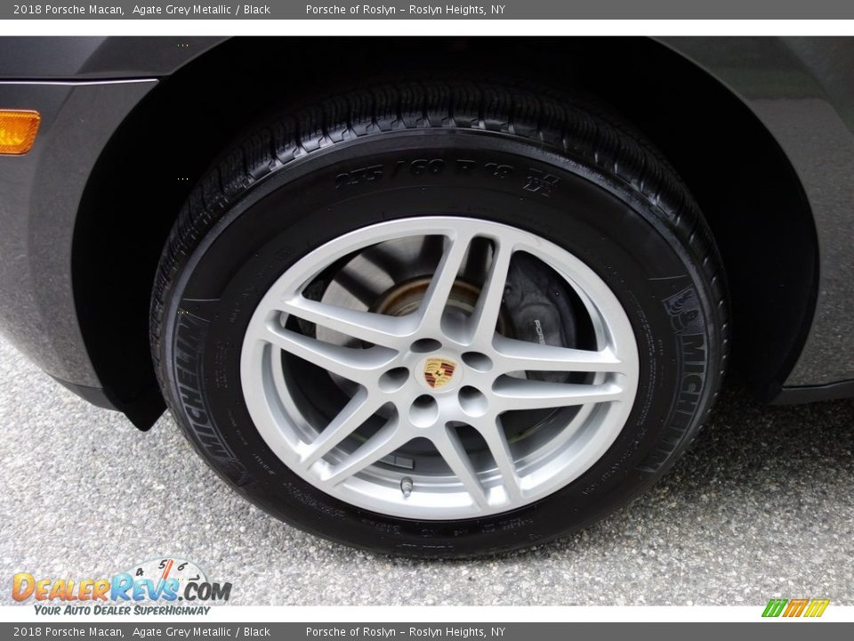 2018 Porsche Macan Agate Grey Metallic / Black Photo #9