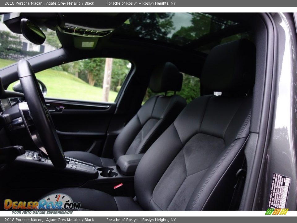 2018 Porsche Macan Agate Grey Metallic / Black Photo #12