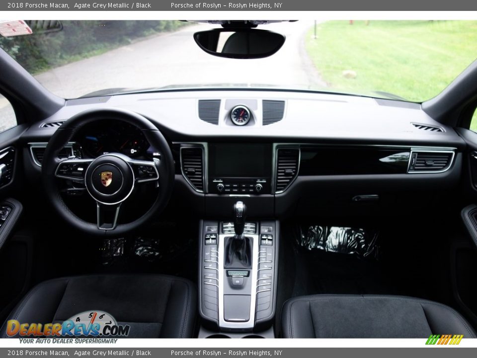 2018 Porsche Macan Agate Grey Metallic / Black Photo #14