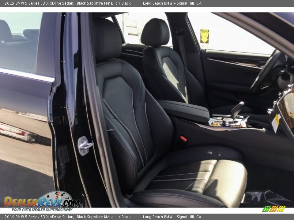 2019 BMW 5 Series 530i xDrive Sedan Black Sapphire Metallic / Black Photo #5