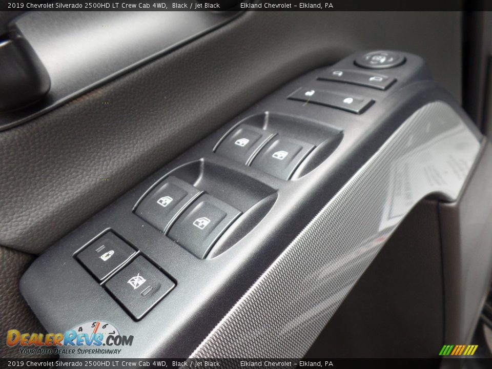 2019 Chevrolet Silverado 2500HD LT Crew Cab 4WD Black / Jet Black Photo #25